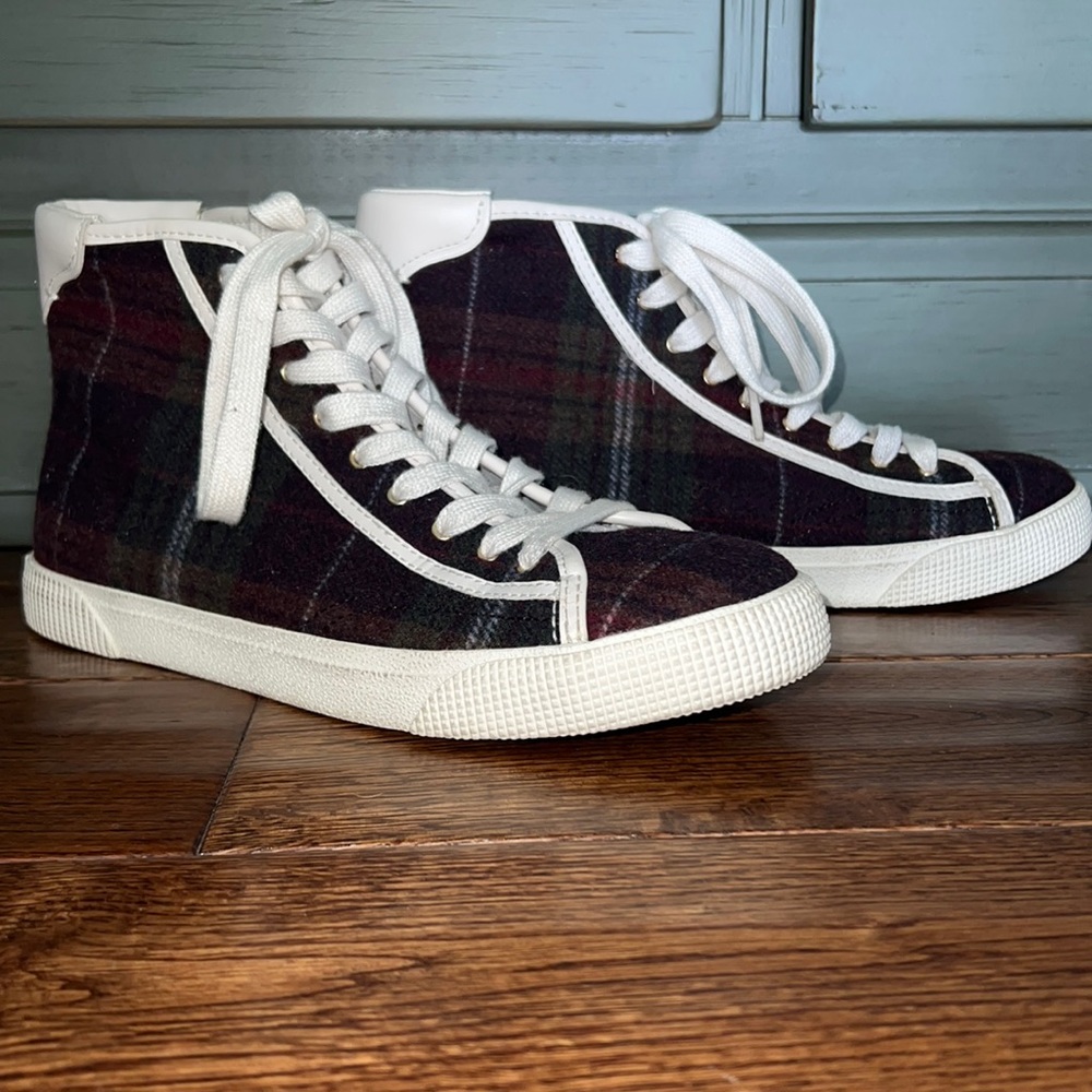COACH 7.5 High Top Sneaker with Plaid Print